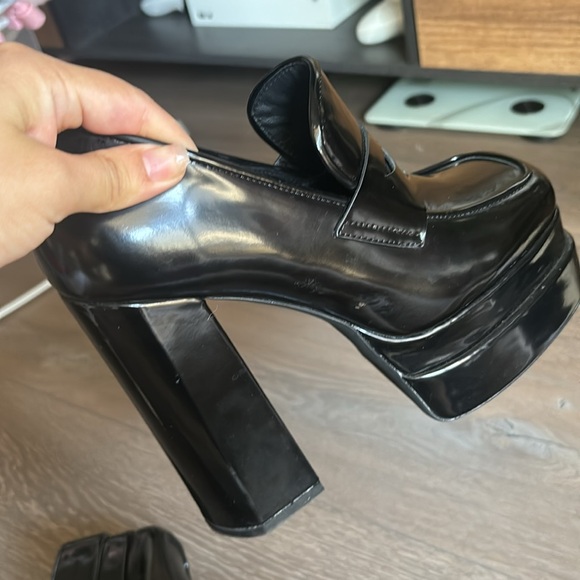 ❌SOLD Black Jeffrey Campbell Patent Loafers Platforms 8 - Picture 6 of 9